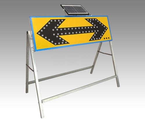 太陽能導(dǎo)向標牌
